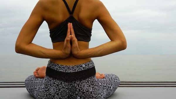 Quel matériel faut-il pour pratiquer le yoga ?