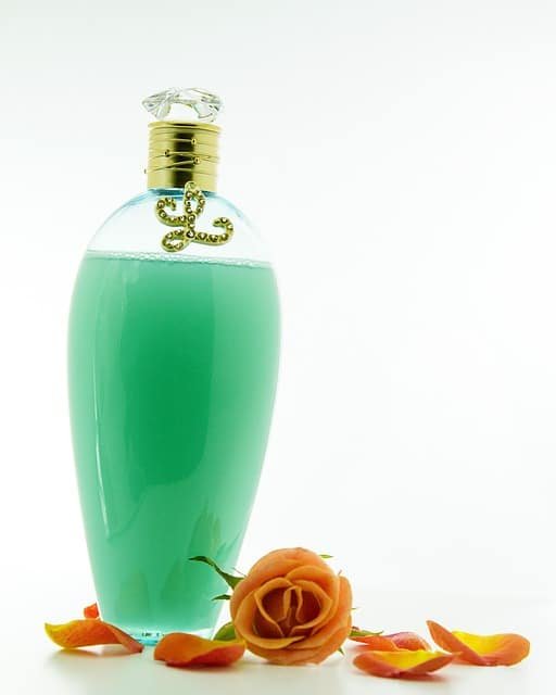 Quels sont les avis sur les pharmacies qui vendent du gel douche bio rechargeable pour la santé ?